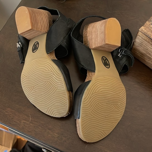 NWOT Sofft leather sandals - size 8 - Picture 7 of 9